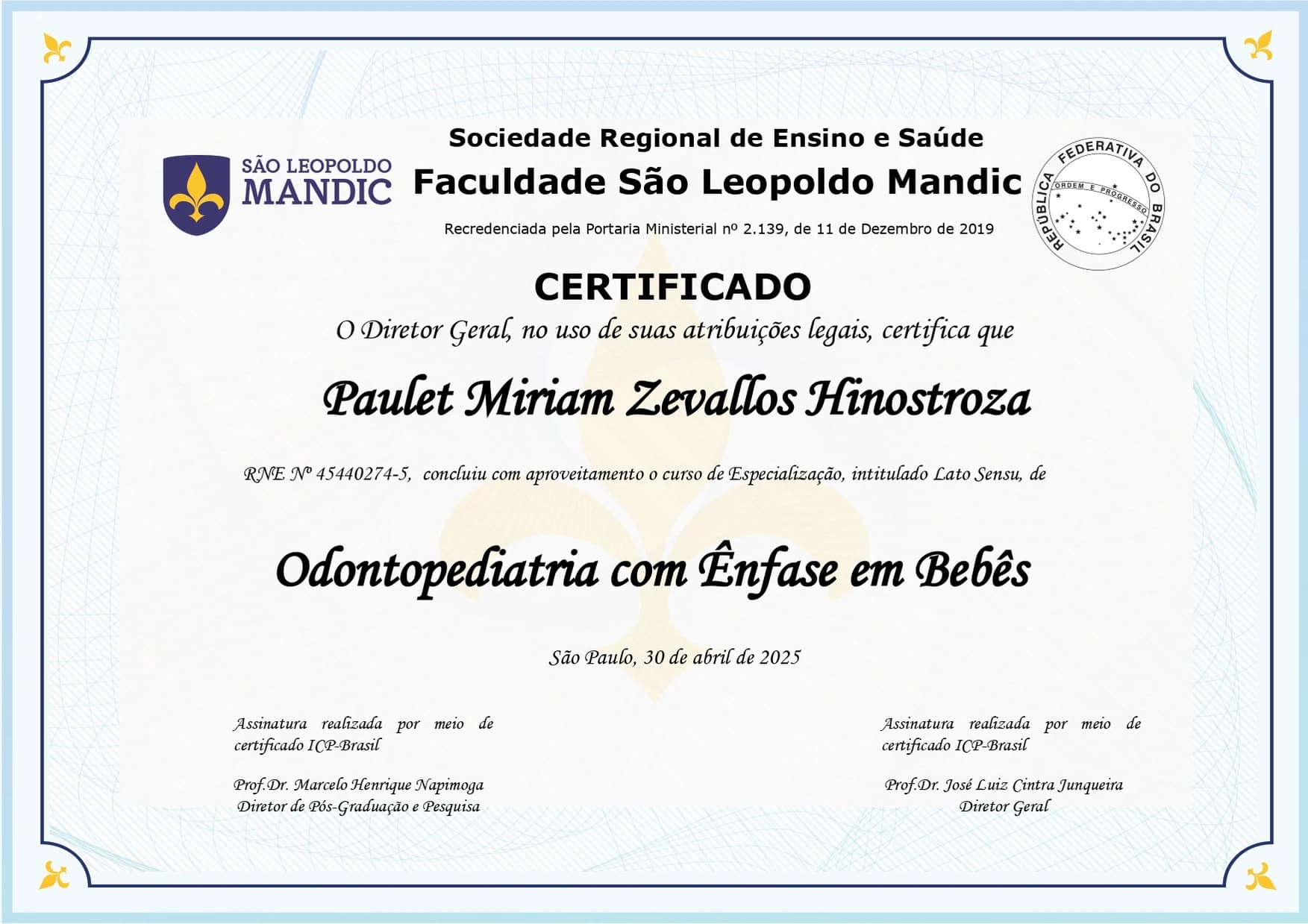 Especialista en Odontopediatría